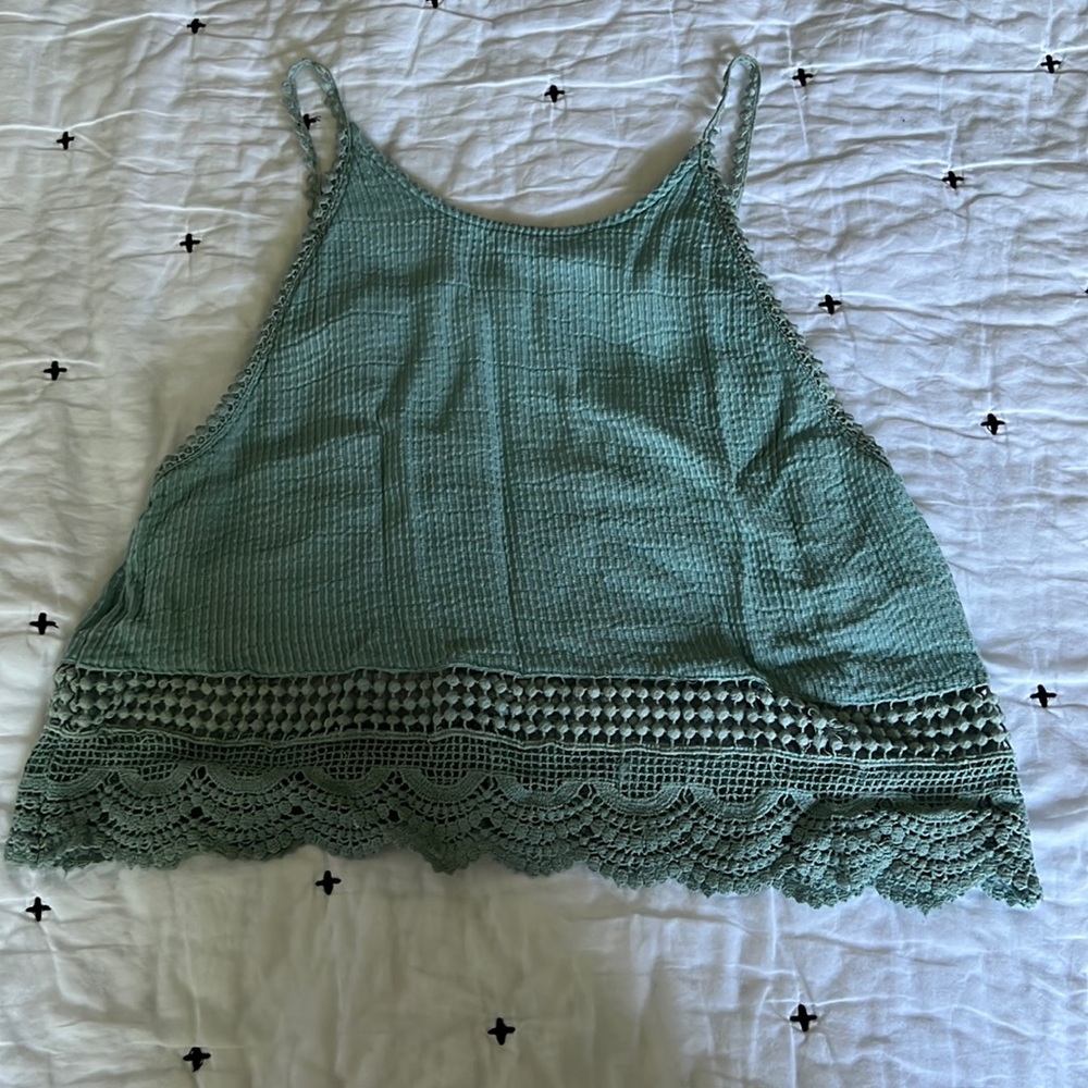 Aqua lace detailed tank top